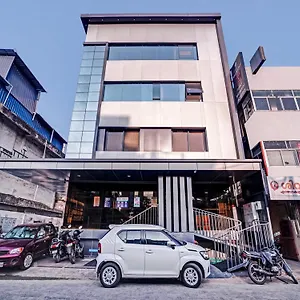 Super Townhouse Edasserys Sea Pearl Hotel